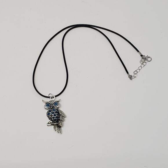 Owl Pendant Necklace w/ Blue Sparkle Resin Body & Eyes - Picture 3 of 8